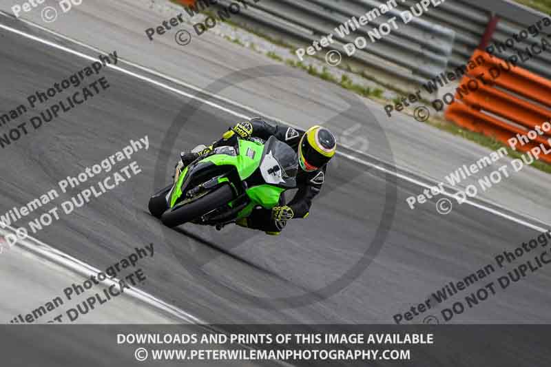 cadwell no limits trackday;cadwell park;cadwell park photographs;cadwell trackday photographs;enduro digital images;event digital images;eventdigitalimages;navarra;no limits trackdays;peter wileman photography;racing digital images;trackday digital images;trackday photos